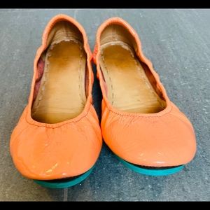 TIEKS - CORAL PATENT LEATHER - SIZE 8